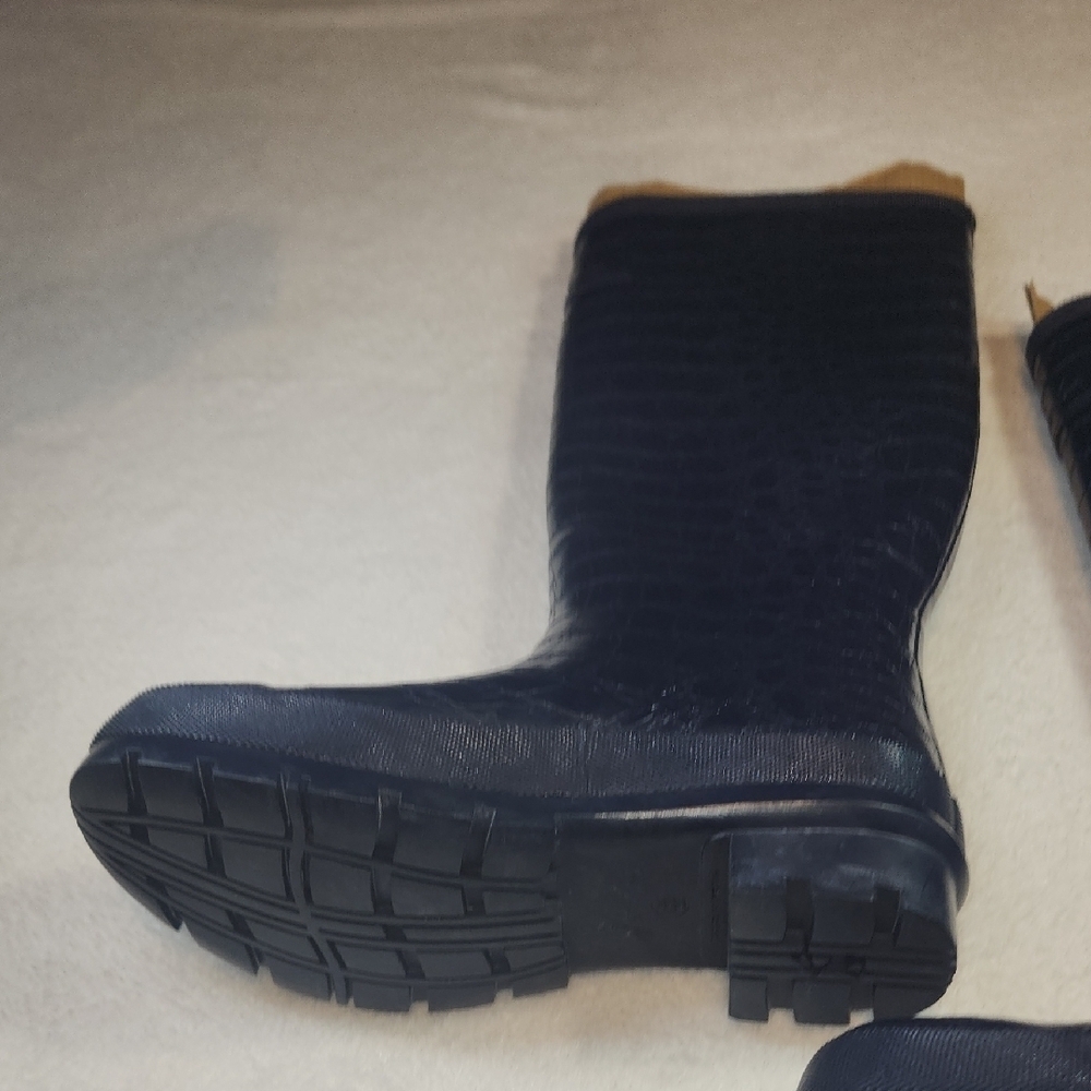 Joules Navy Croc-Embossed Winter Rain Boots - Picture 6 of 7